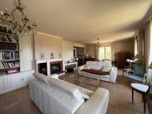 très grand salon à Carspach 