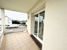 Balcon appartement T4 de 84 m2 Kembs proche de la frontière SUISSE